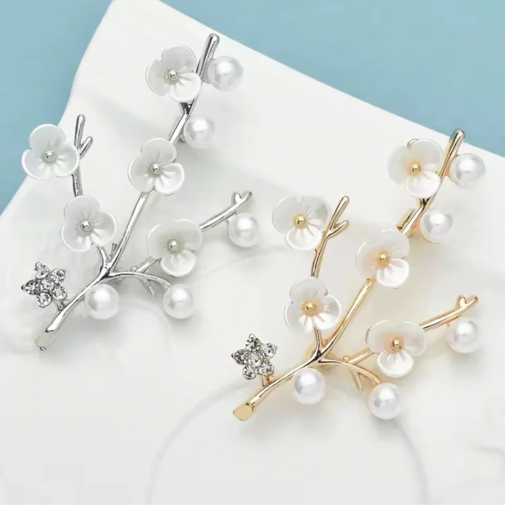 Cherry Blossom Gold Pearl Floral Brooch